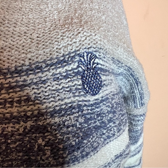 💚Lira Baja Pina hoodie sweater - Picture 4 of 9